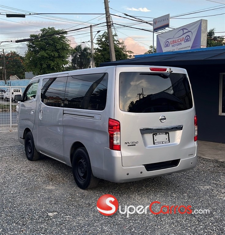 2020 Nissan Caravan — foto 4 / 11