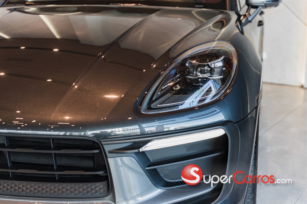 2026 Porsche Macan T — foto 3 / 12