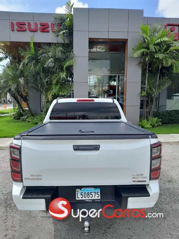 2025 Isuzu DMAX LSE — foto 7 / 8