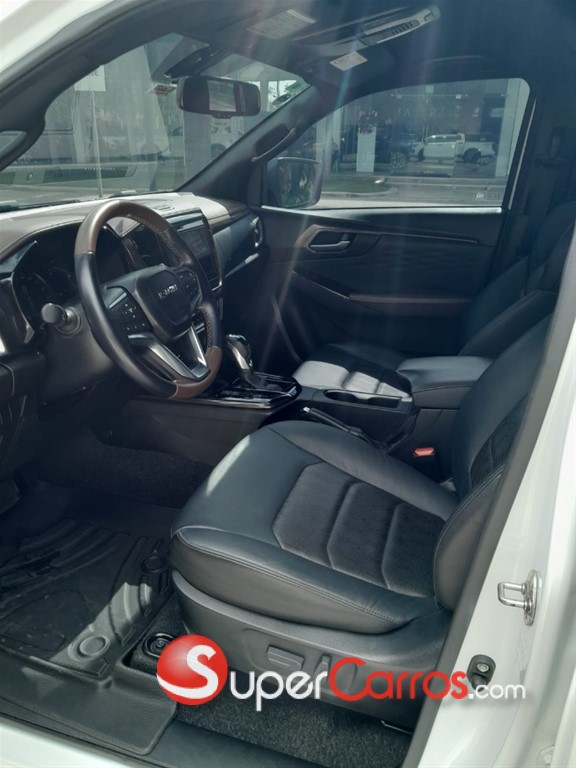2025 Isuzu DMAX LSE — foto 8 / 8