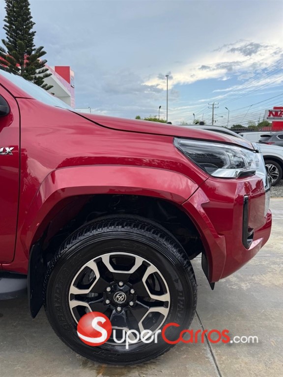 2025 Toyota Hilux SRX — foto 12 / 12