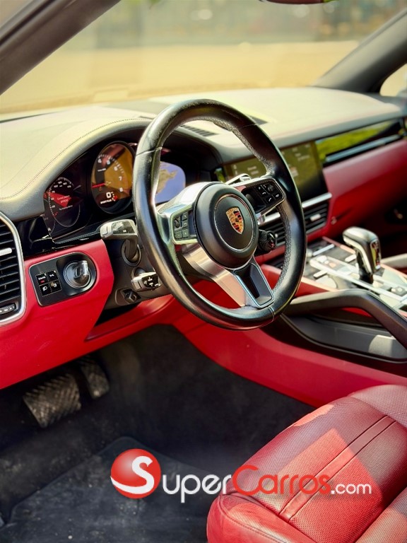 2020 Porsche Cayenne Coupe — foto 7 / 10