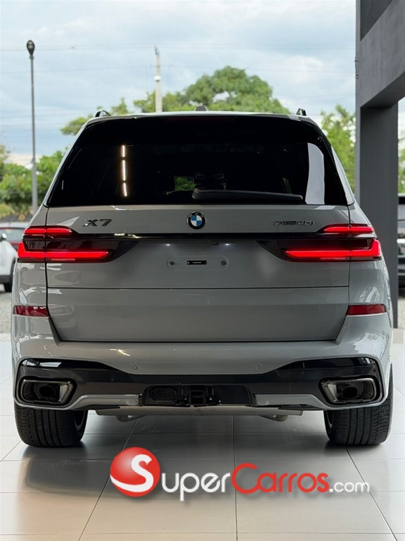 2024 BMW X 7 XDRIVE 40i — foto 10 / 12