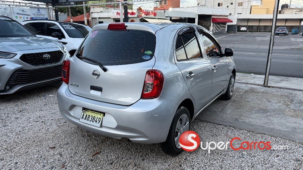 2019 Nissan March — foto 6 / 12