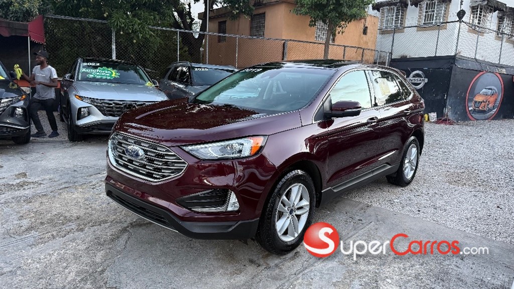 2019 Ford EDGE Titanium — foto 2 / 12