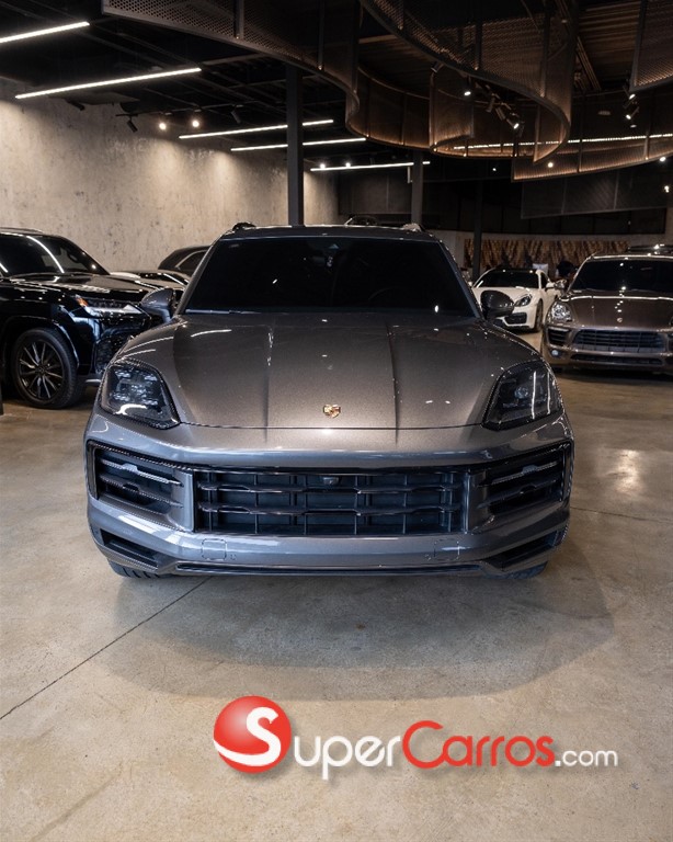 2025 Porsche Cayenne E-Hybrid — foto 2 / 11