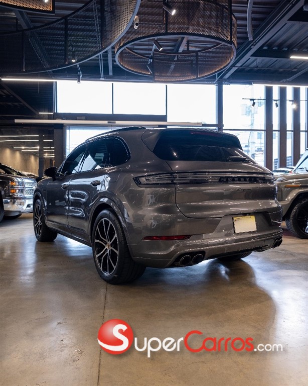 2025 Porsche Cayenne E-Hybrid — foto 5 / 11