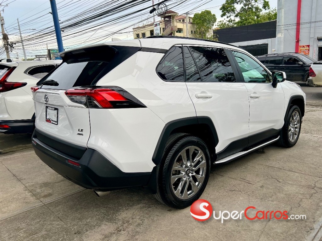 2021 Toyota RAV4 LE — foto 6 / 12