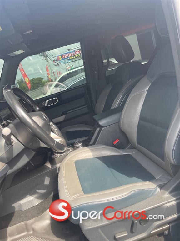 2021 Ford Bronco Outer Banks — foto 5 / 7