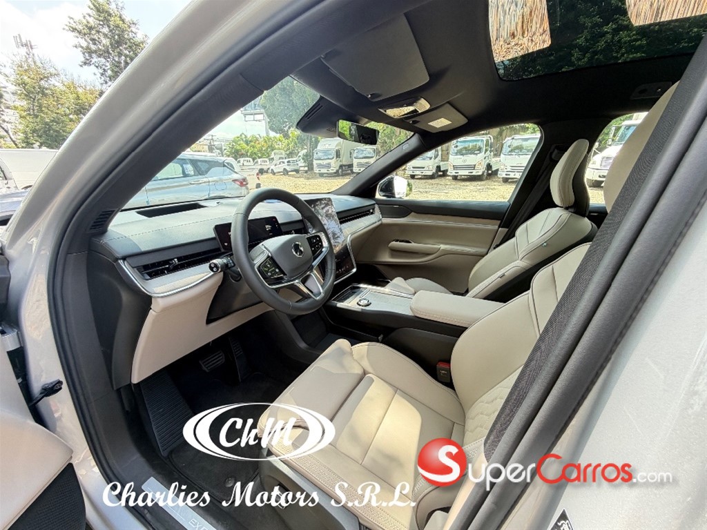 2025 Volvo EX90 Plus — foto 5 / 12