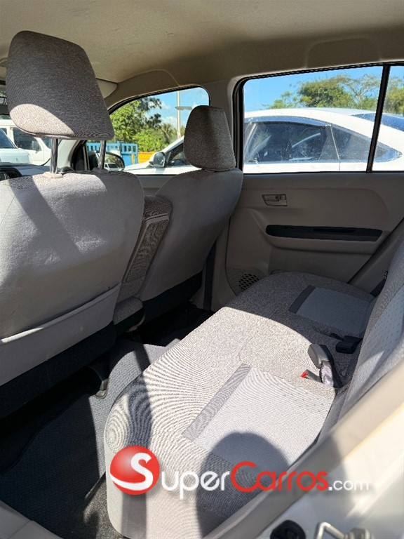 2020 Daihatsu Boon — foto 7 / 10