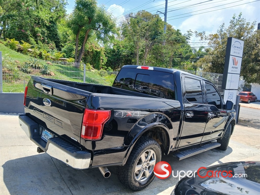2018 Ford F 150 Lariat Ecoboost — foto 8 / 10