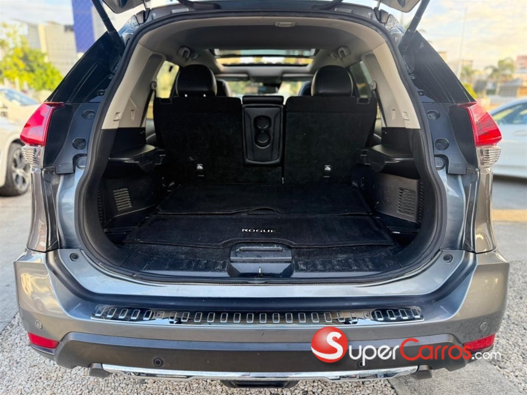 2020 Nissan Rogue SL — foto 3 / 9