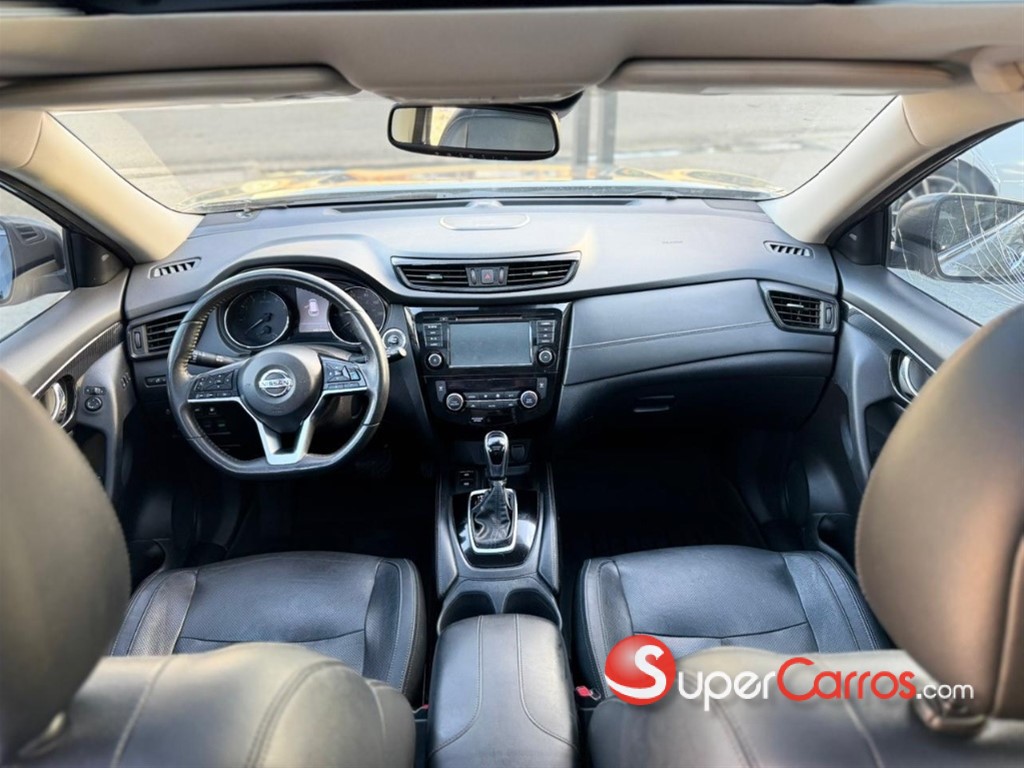 2020 Nissan Rogue SL — foto 6 / 9