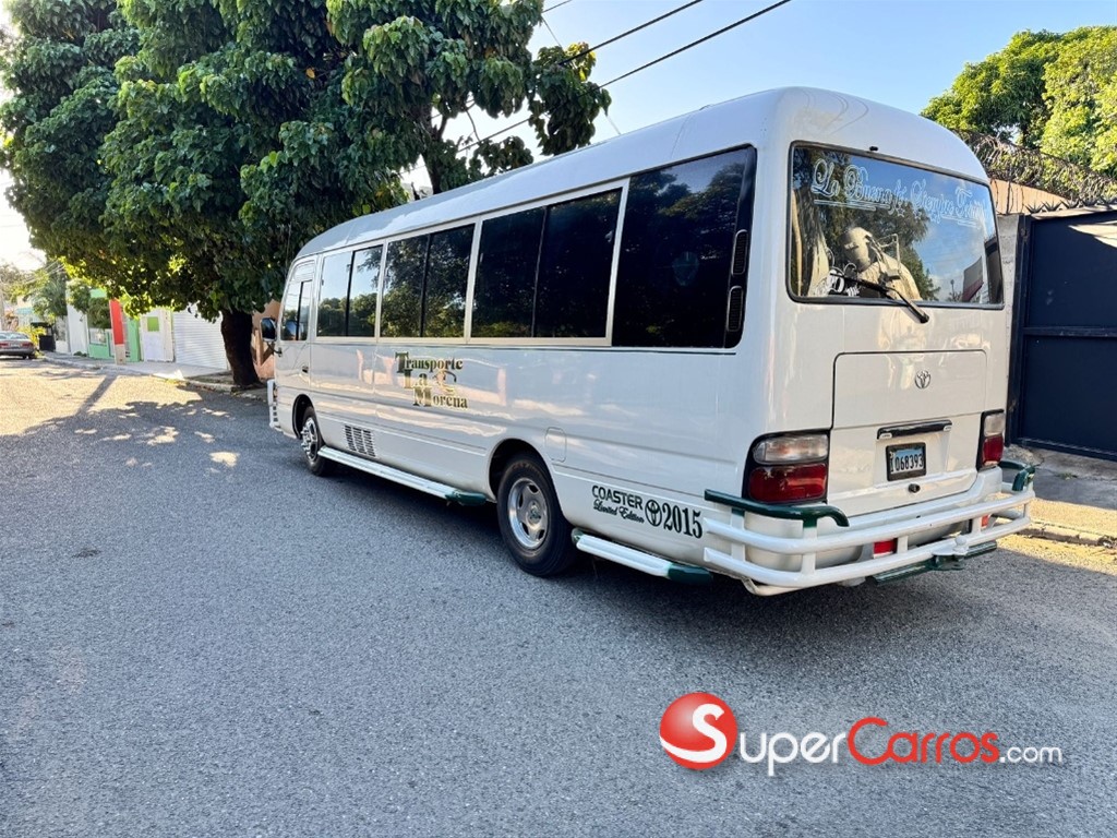 2015 Toyota Coaster — foto 6 / 8