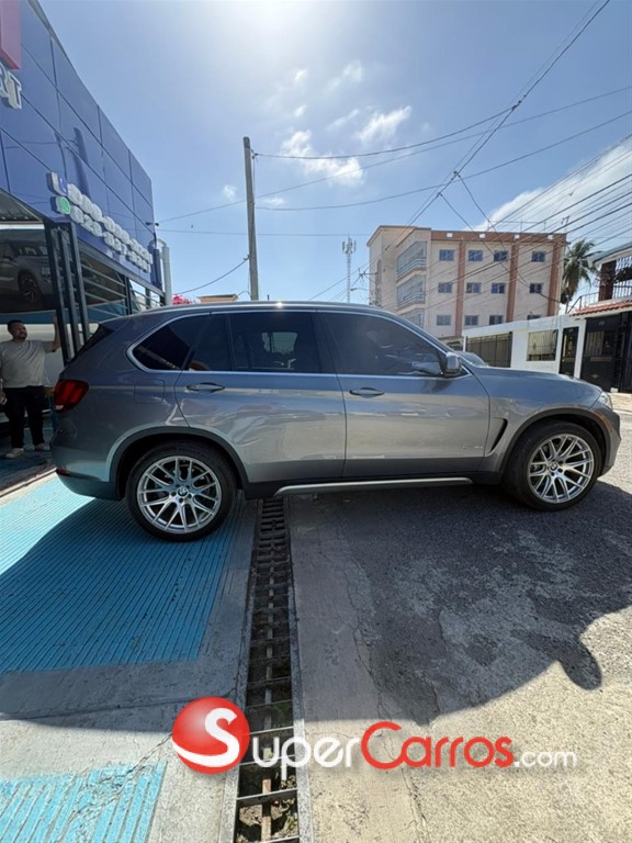 2017 BMW X 5 XDRIVE 35i — foto 5 / 11