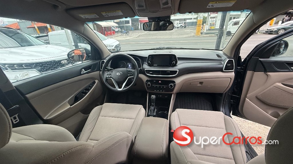 2021 Hyundai Tucson SEL — foto 10 / 12
