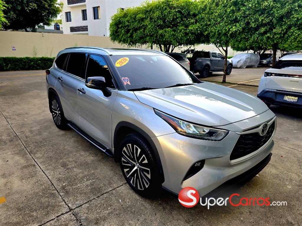 2020 Toyota Highlander XLE — foto 3 / 12