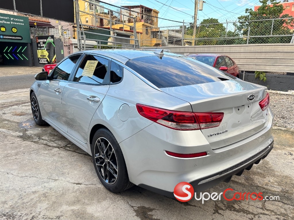 2020 Kia Optima EX — foto 8 / 11