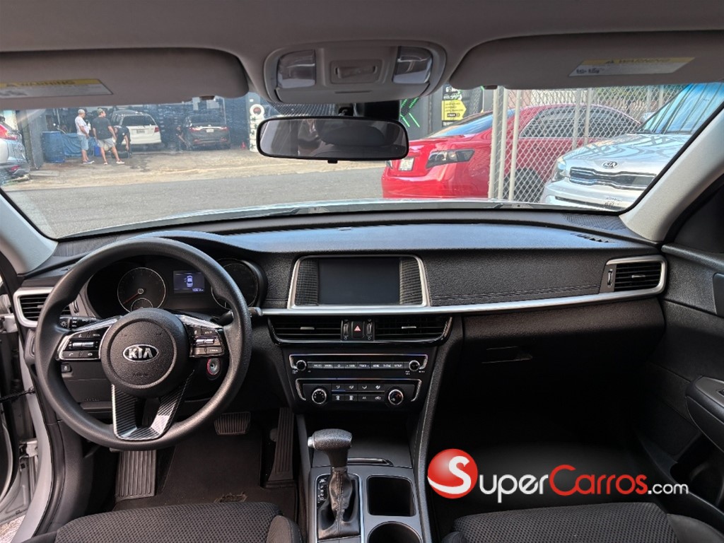 2020 Kia Optima EX — foto 10 / 11
