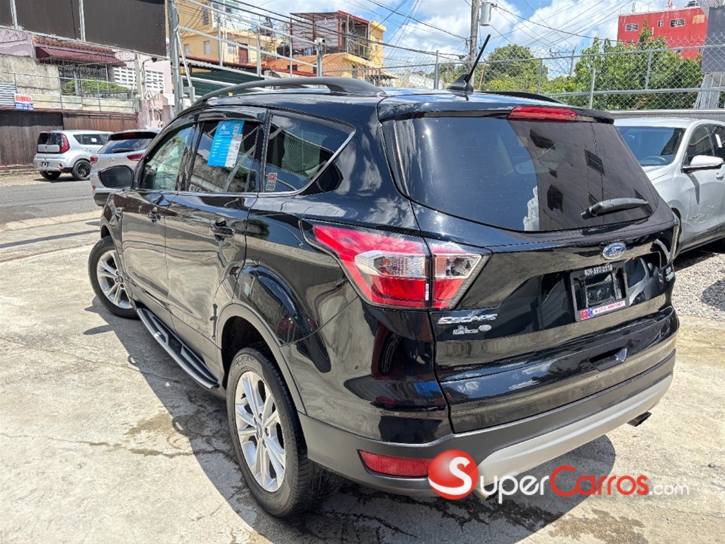 2018 Ford Escape SE Ecoboost — foto 8 / 12