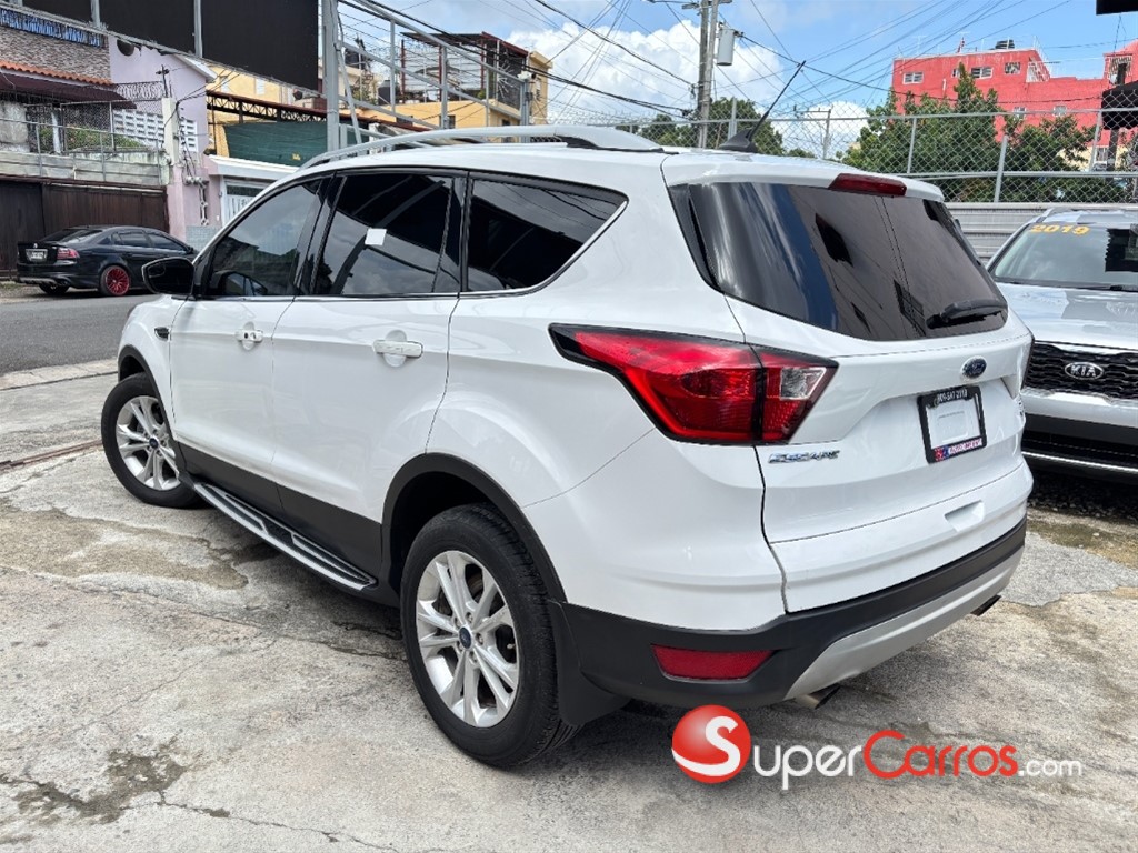 2019 Ford Escape SE Ecoboost — foto 6 / 12