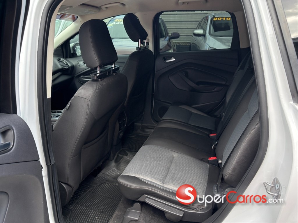 2019 Ford Escape SE Ecoboost — foto 10 / 12