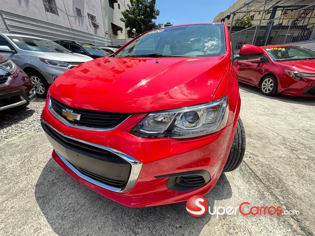 2020 Chevrolet Sonic LT — foto 3 / 10