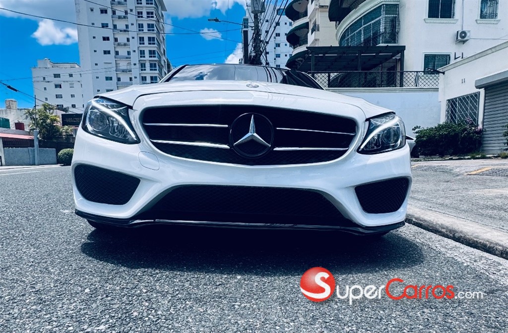 2018 Mercedes-Benz Clase C 300 AMG 4Matic — foto 7 / 12