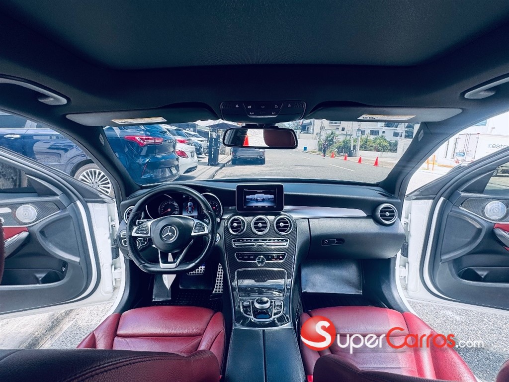 2018 Mercedes-Benz Clase C 300 AMG 4Matic — foto 9 / 12