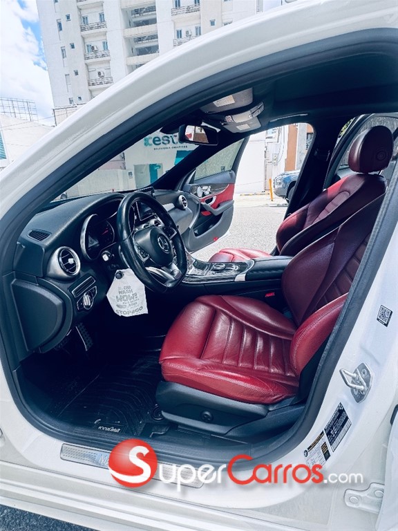 2018 Mercedes-Benz Clase C 300 AMG 4Matic — foto 11 / 12