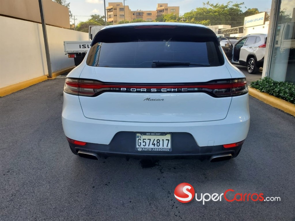 2021 Porsche Macan — foto 10 / 11