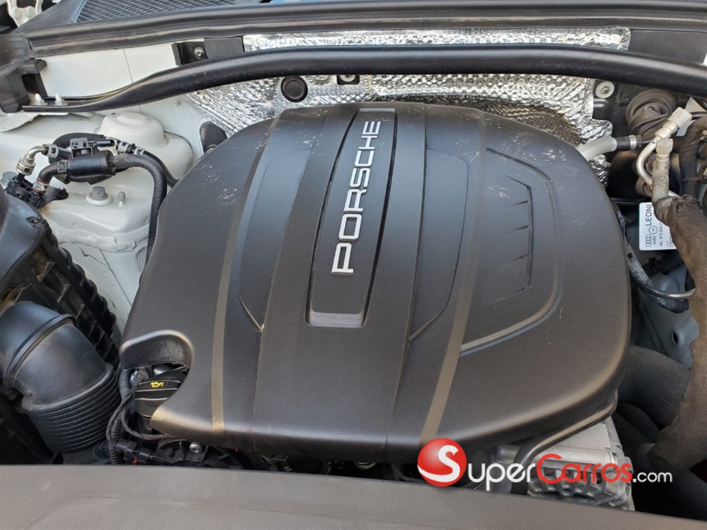 2021 Porsche Macan — foto 11 / 11