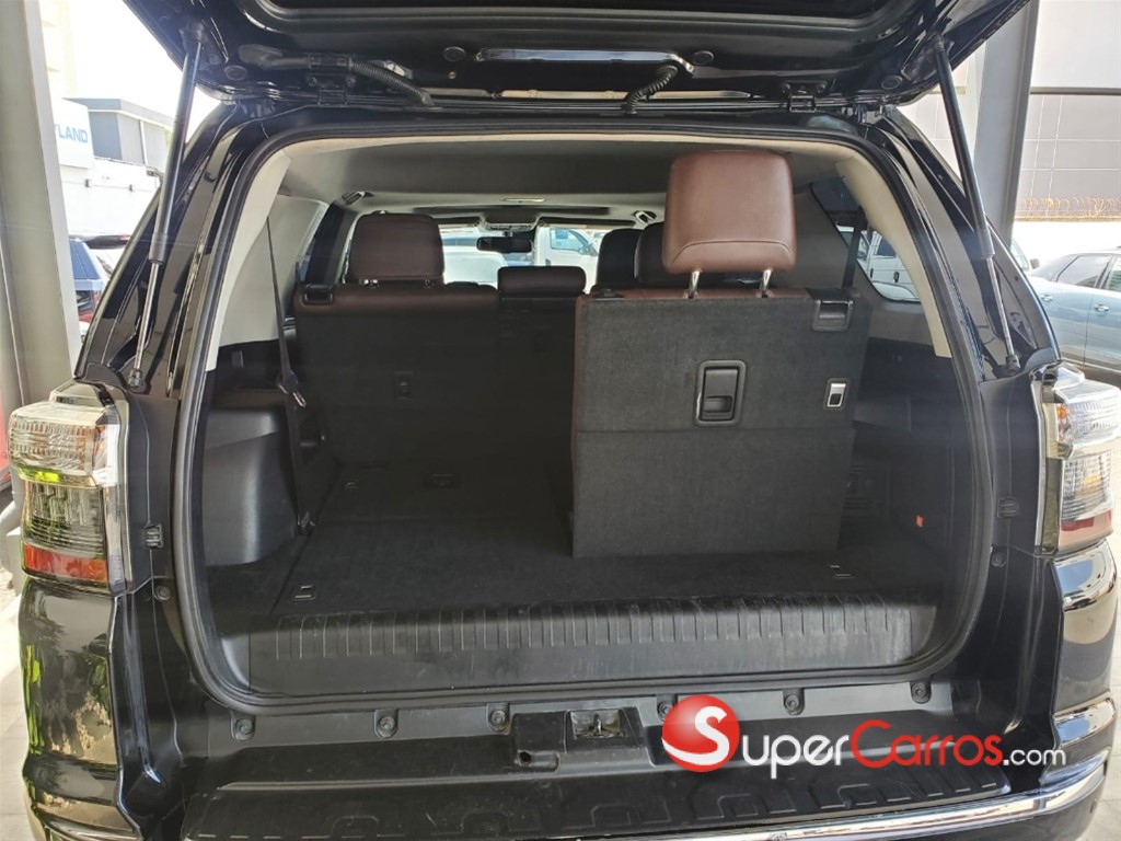 2021 Toyota 4 Runner Limited — foto 11 / 12