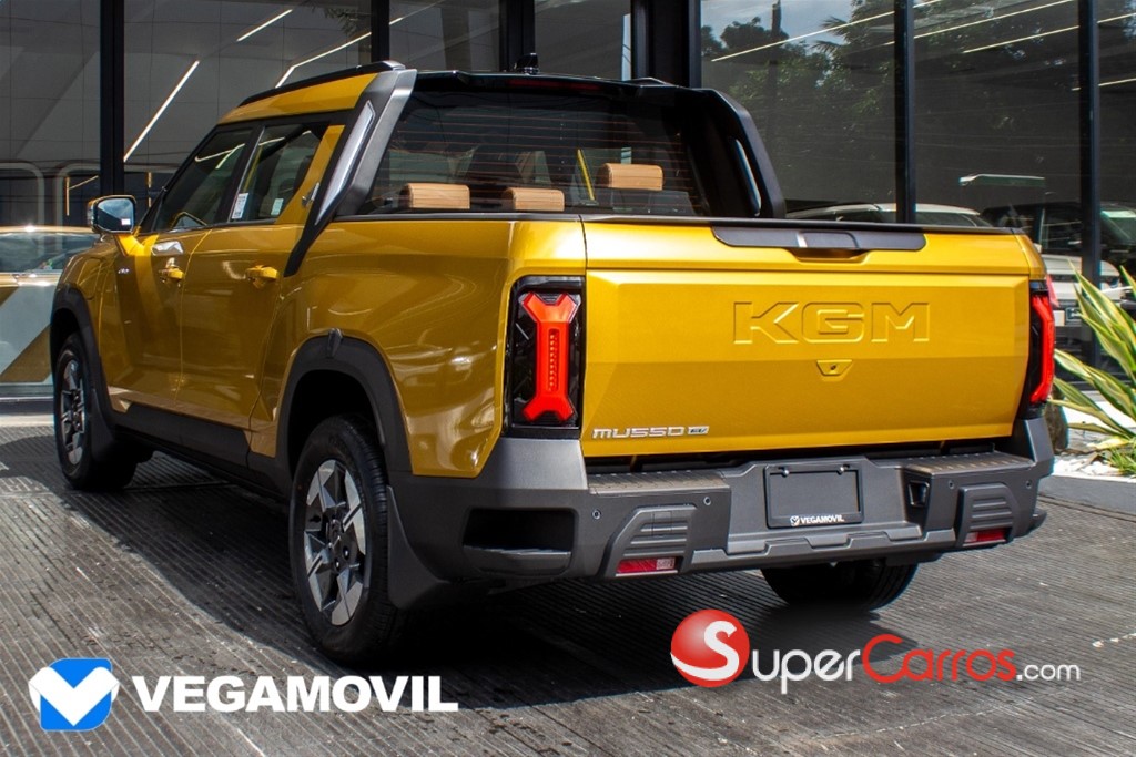 2027 KGM Musso EV Limited — foto 4 / 12