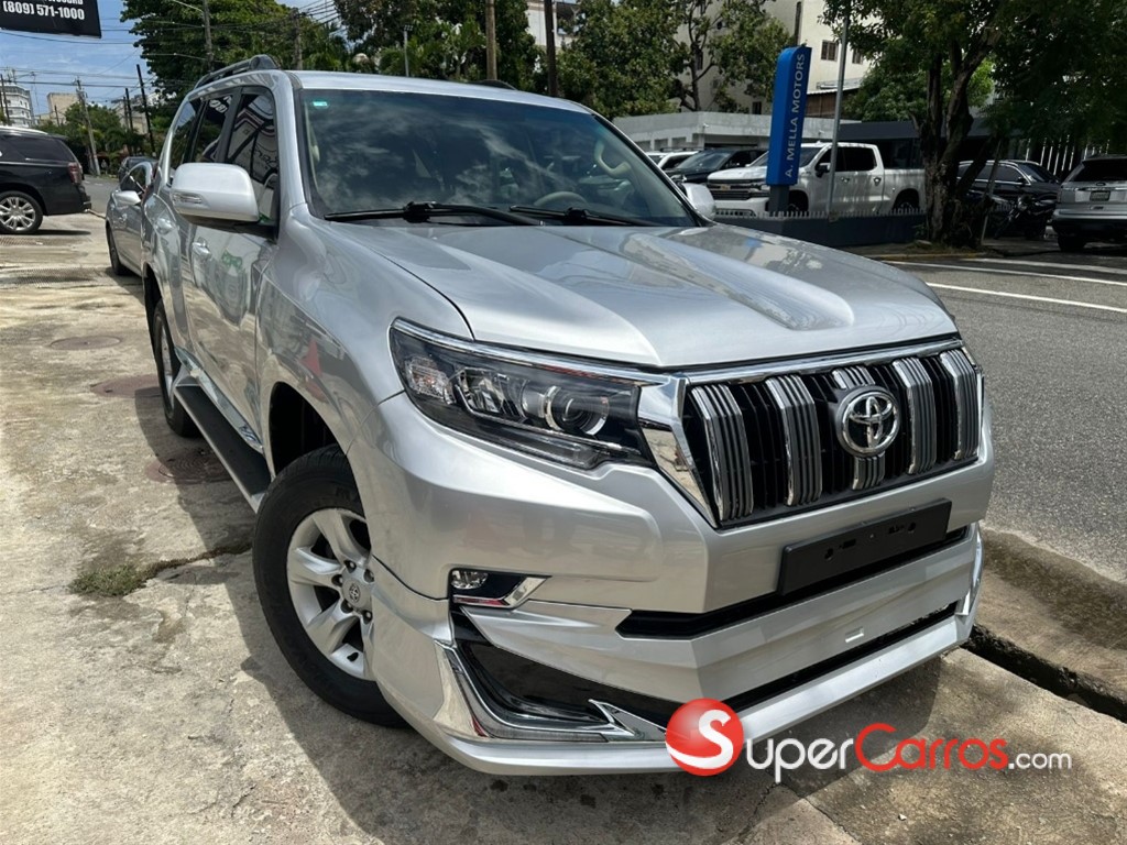 2012 Toyota Land Cruiser Prado TX — foto 9 / 11