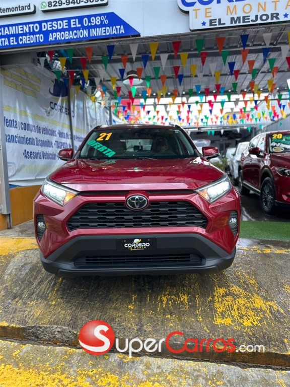 2021 Toyota RAV4 XLE