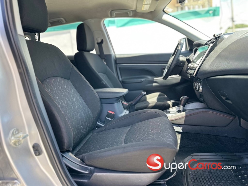 2021 Mitsubishi Motors Outlander Sport — foto 3 / 12