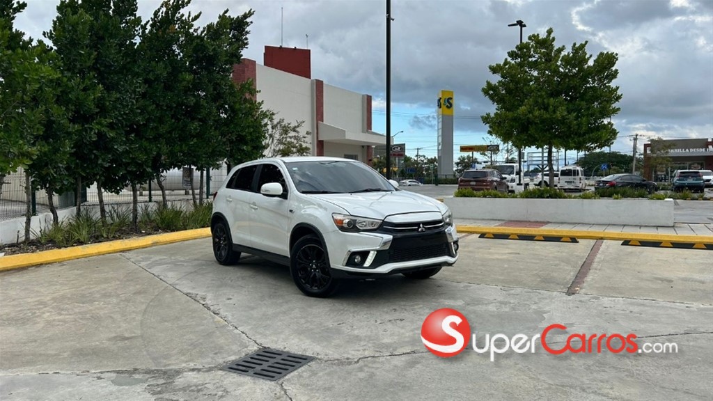 2019 Mitsubishi Motors Outlander