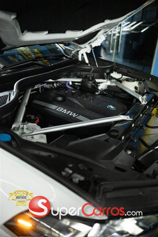 2024 BMW X 6 xDrive40i — foto 12 / 12