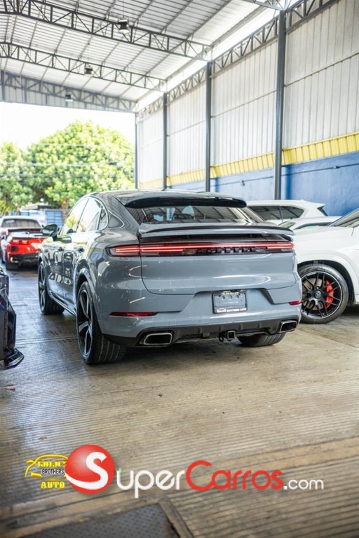 2024 Porsche Cayenne Coupe — foto 4 / 12