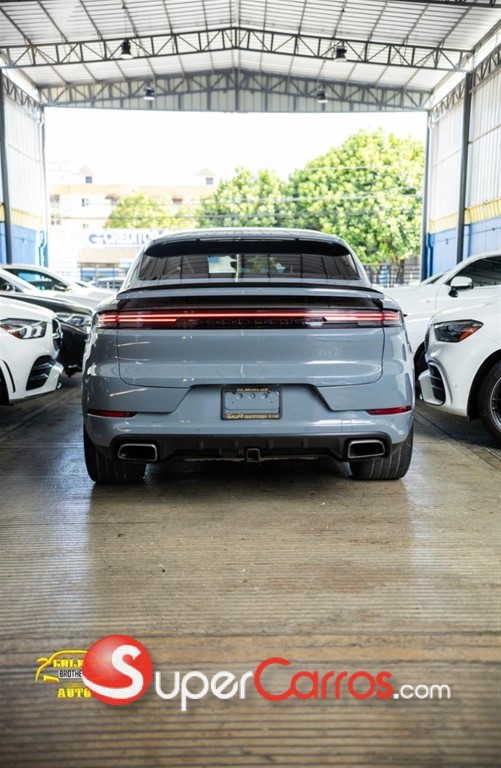 2024 Porsche Cayenne Coupe — foto 5 / 12