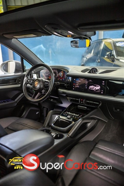 2024 Porsche Cayenne Coupe — foto 10 / 12