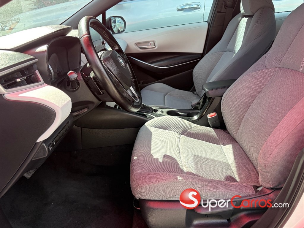 2021 Toyota Corolla SE — foto 6 / 8