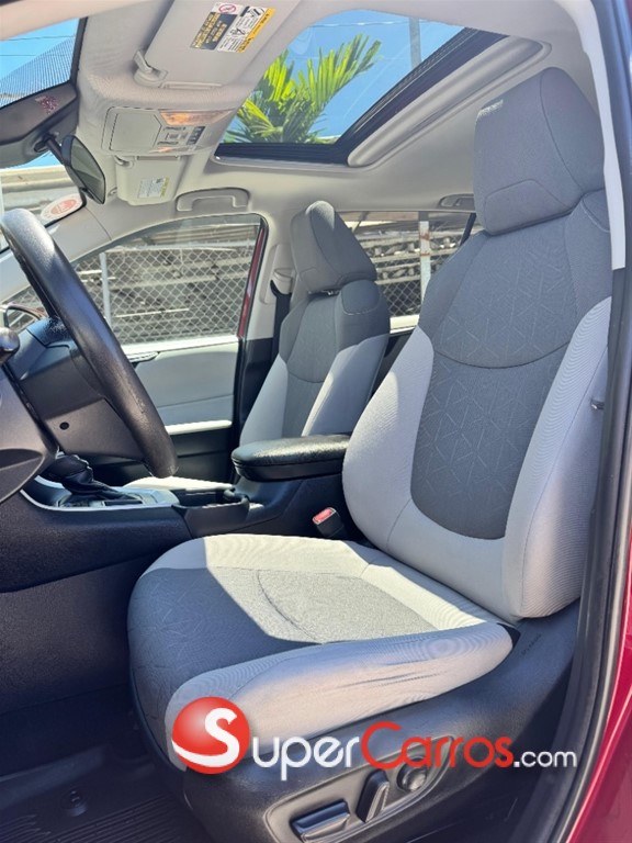 2020 Toyota RAV4 XLE — foto 6 / 9
