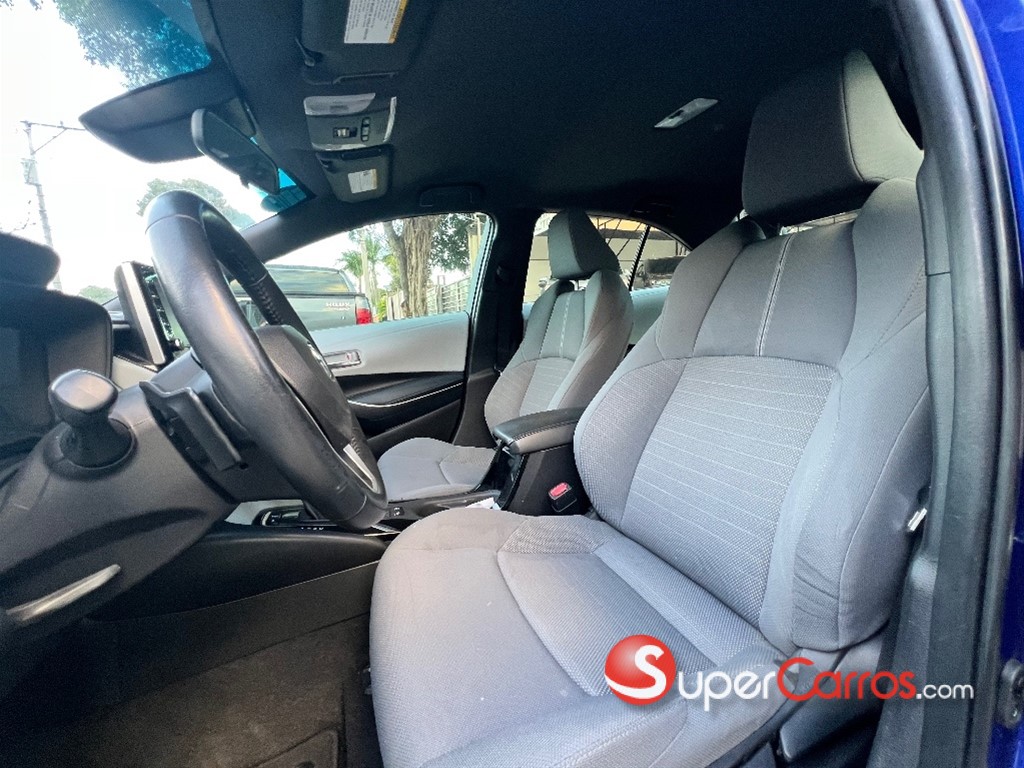 2021 Toyota Corolla SE — foto 6 / 8
