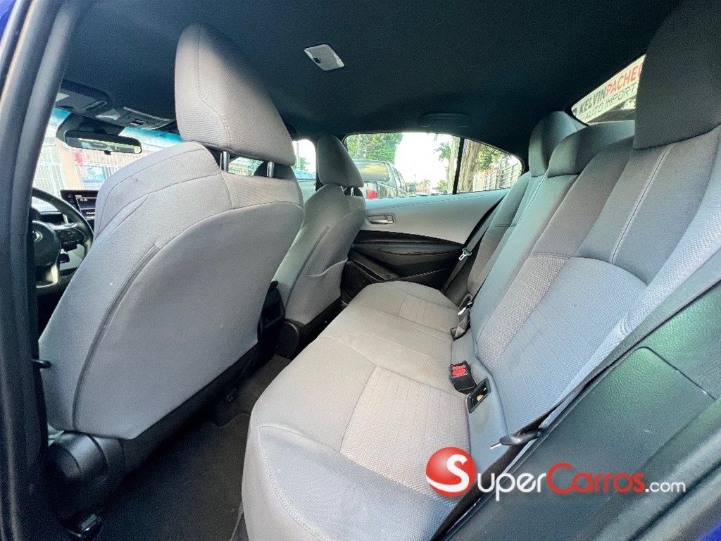 2021 Toyota Corolla SE — foto 7 / 8