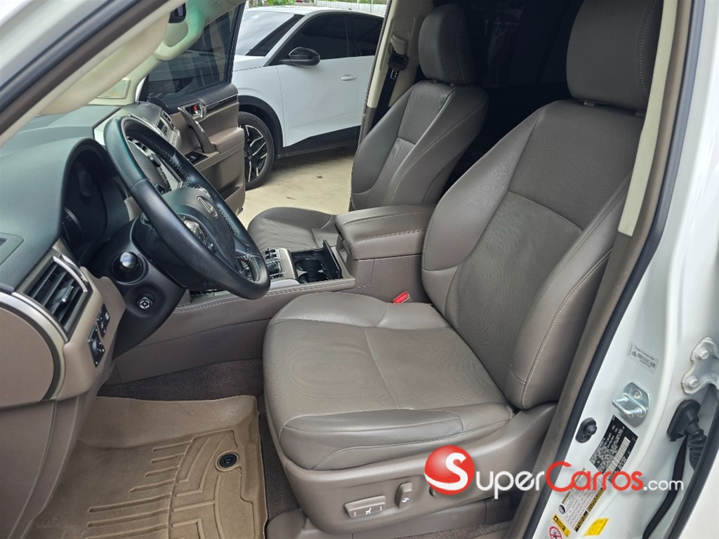2019 Lexus GX 460 — foto 7 / 12