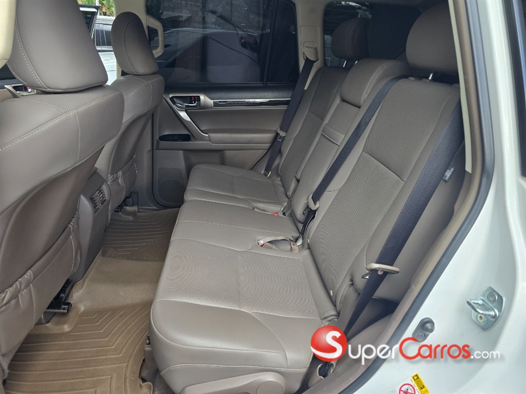 2019 Lexus GX 460 — foto 9 / 12