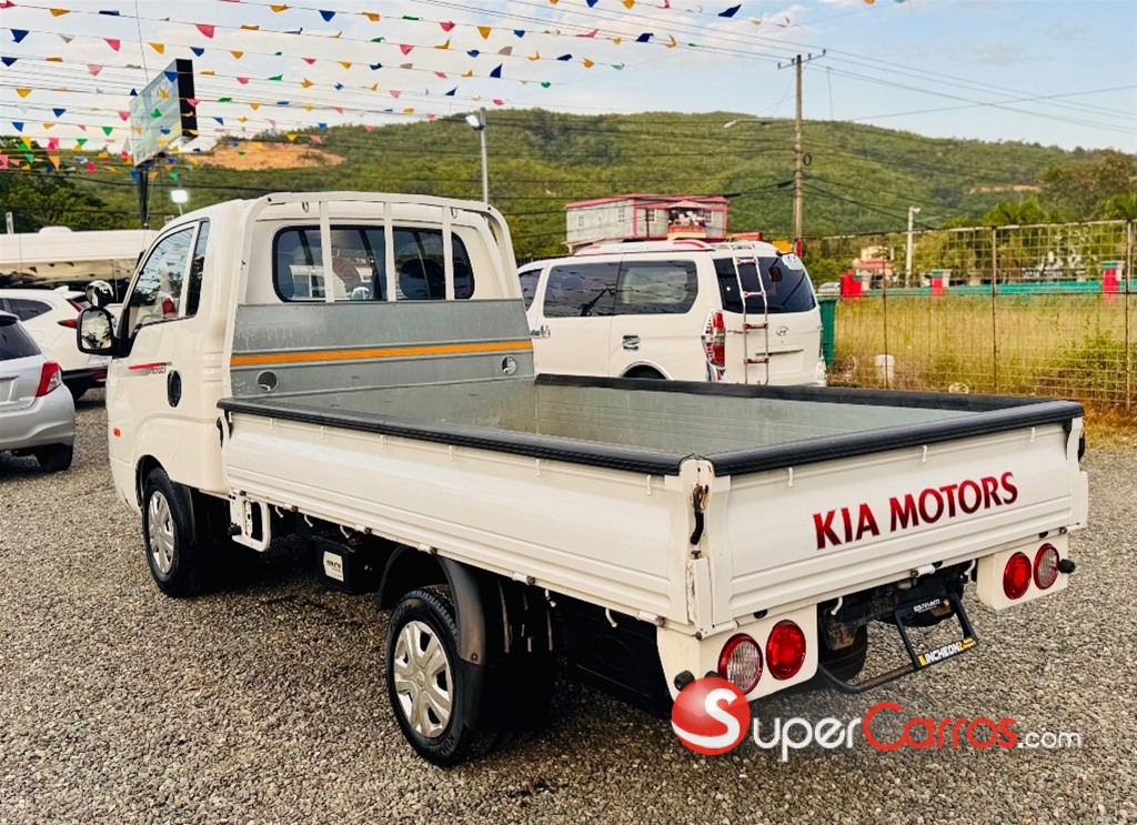 2020 Kia Bongo III — foto 4 / 8